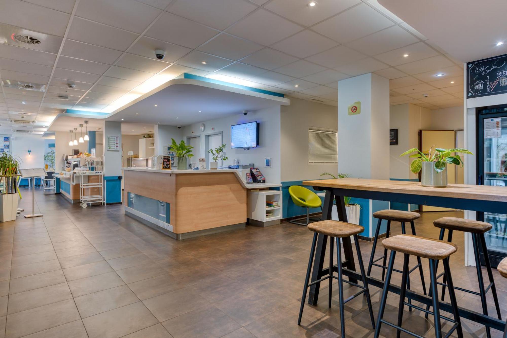 Ibis Budget Hotel *