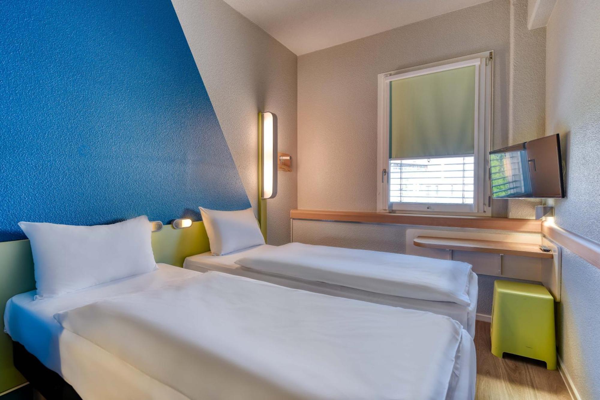 Ibis Budget *
